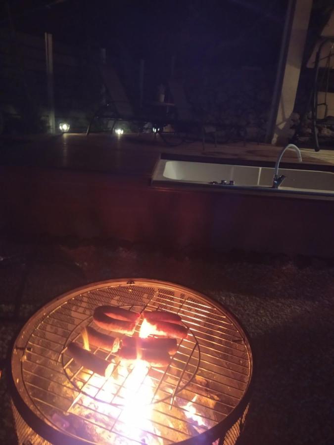 Nikos' Home Gasztúri Kültér fotó